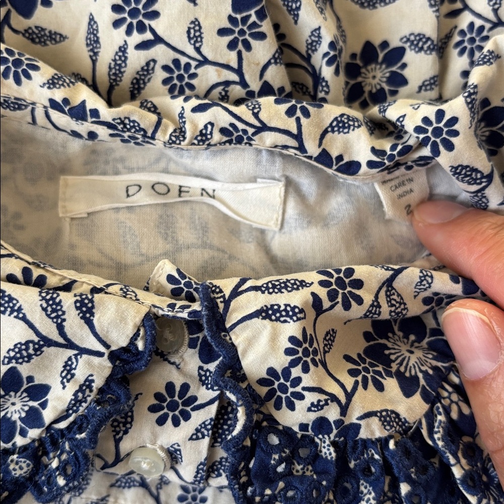 Doen Girls Navy Floral Ruffle Dress size 2 - Picture 3 of 8